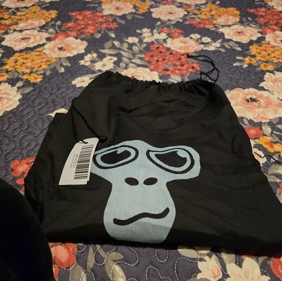 Black Gorilla Backpack With Accessories NWT - Picture 6 of 9